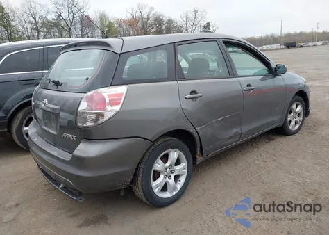 2006 Toyota Matrix Xr z USA, uszkodzony, nr VIN 2T1KR30E76C571883